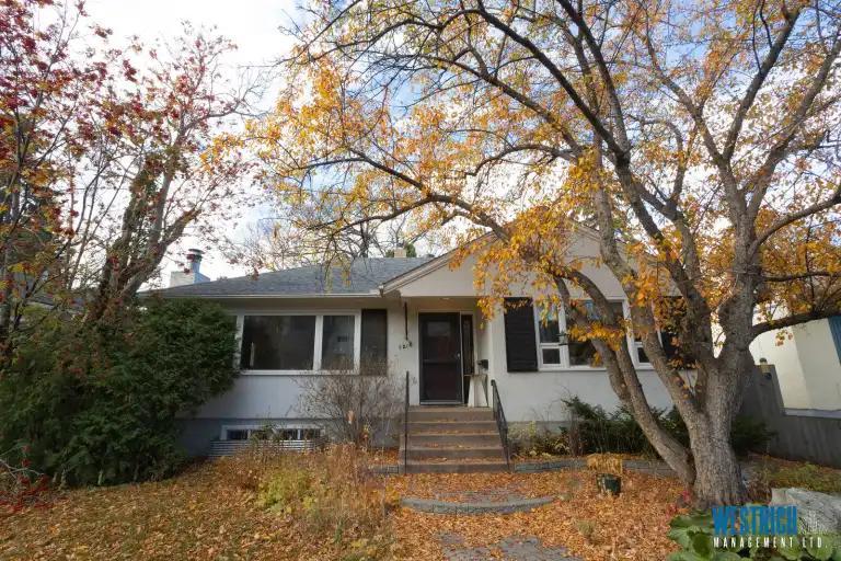 House for Rent - 9218 116 ST. in St. Albert - Image 1