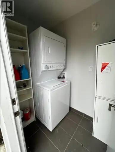 737 ROBINSON in New Westminster - Image 1