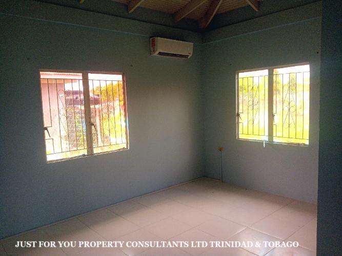 House for Rent in Trinidad in Brooklyn - Image 4
