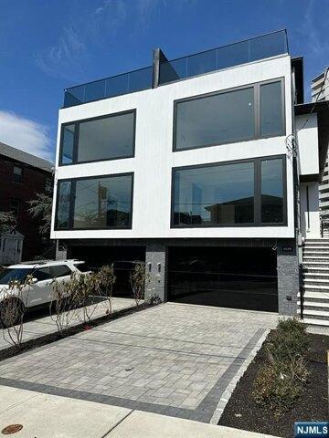 Jane St, Fort Lee, Home For Rent in North Bergen - Image 1