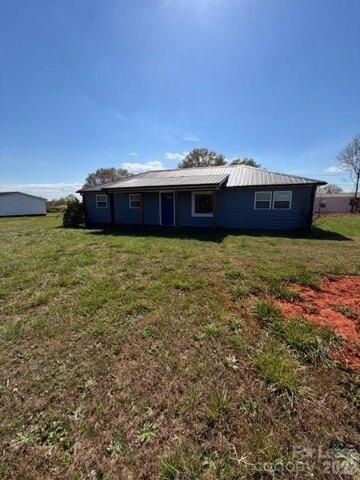 Peeler St, Vale, Home For Rent in Gastonia - Image 1
