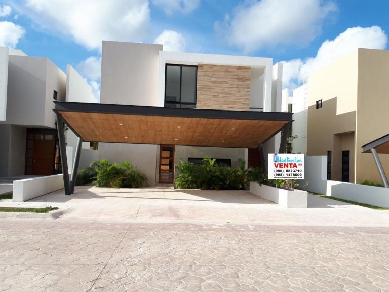 ESPECTACULAR CASA EN LAGOS DEL SOL, CANCUN, Q. ROO en Cancún - Imagen 1
