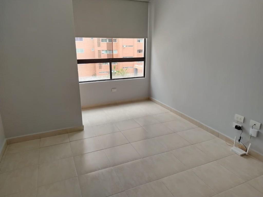 APARTAMENTO EN ALQUILER - AGUA BLANCA, RESD. SANTA CLARA en Guacara - Imagen 2
