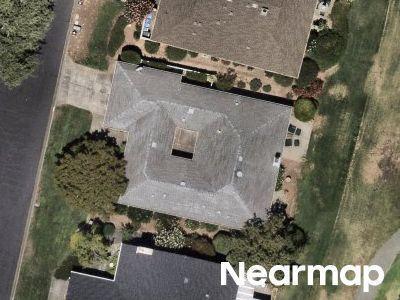 Oak Leaf Cir in Santa Rosa - Image 1