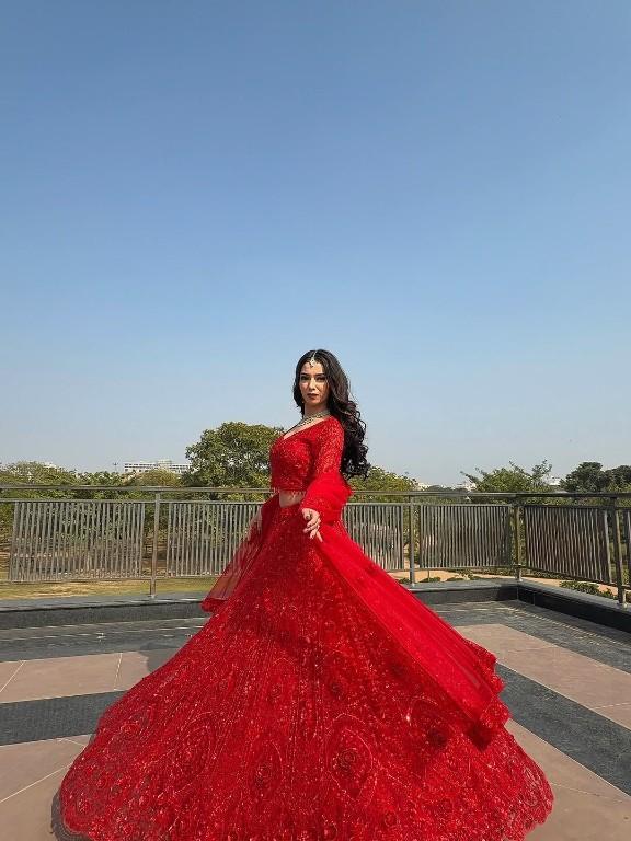 DressUp Era - Rent Your Design Outfits in Vaishali Nagar - Image 5