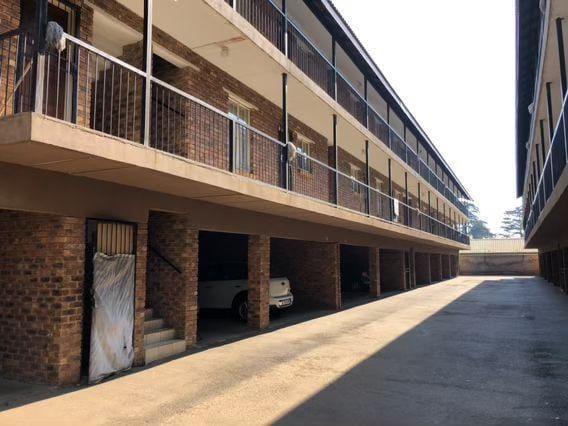 Commercial 1599-ref-3459 for Sale in Kempton Park, Kempton Park in Kempton Park - Image 1