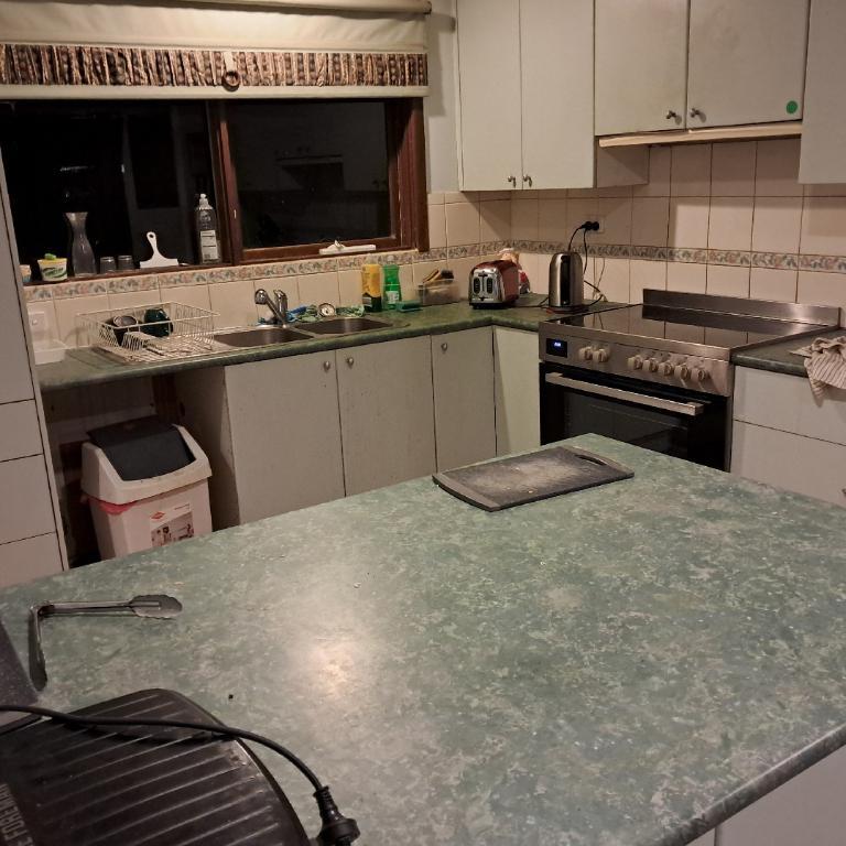 ROOMS LILYDALE FOR RENT IN LARGE SHAREHOUSE in Australia - Image 3