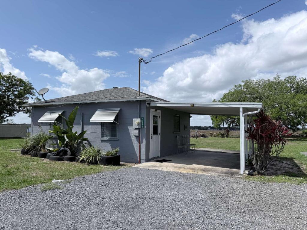 Studio in Port Charlotte - Image 1