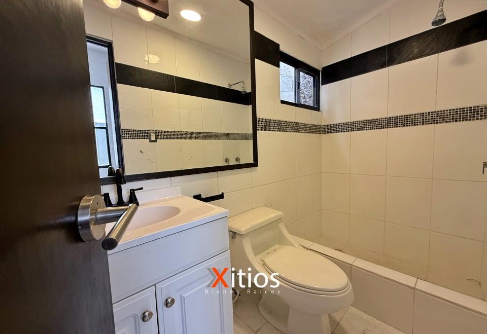 Venta de Casa en Colonia Escalon Complejo Privado en Rosario de Mora - Imagen 7