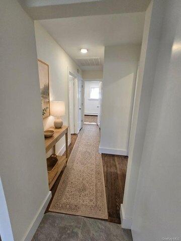Blue Point Rd, Selden, Home For Rent in Brookhaven - Image 1