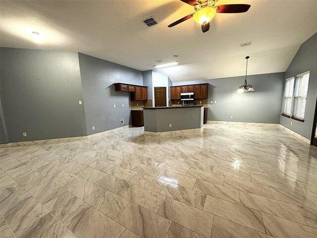 Kaplan Ct, Fort Worth, Home For Rent in Irving - Image 1