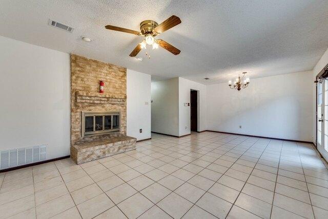 Preston Dr, Midland, Home For Rent in Midland - Image 1