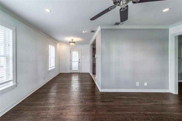 Kenwell St, Dallas, Home For Rent in Irving - Image 1