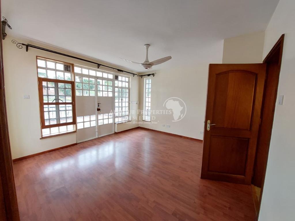 4 Bedroom Mansion+2Dsqs On 1/2 Acre For Rent In Runda in Kenya - Image 9