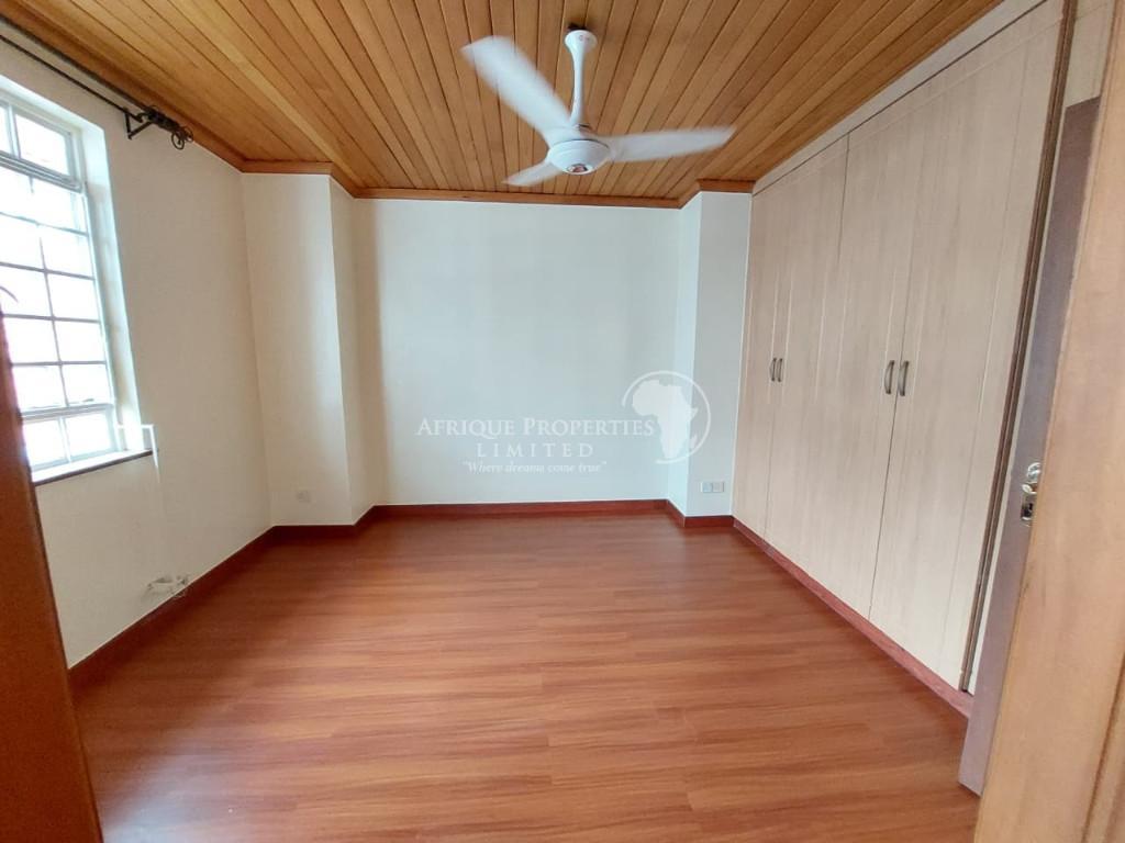 4 Bedroom Mansion+2Dsqs On 1/2 Acre For Rent In Runda in Kenya - Image 10