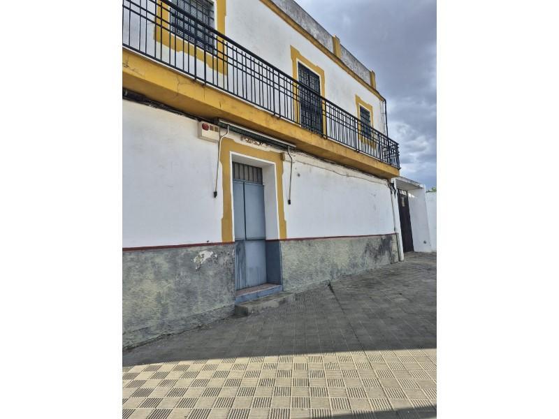 Casa para Inversion en Sevilla - Imagen 1