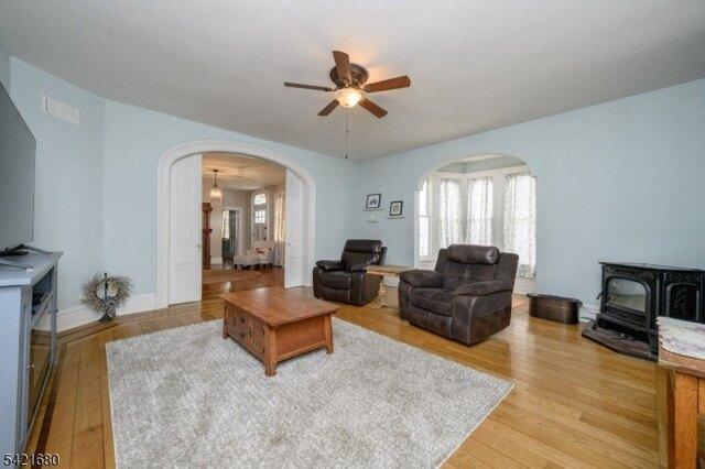 Rymon Rd, Washington Township, Home For Sale in Bethlehem - Image 1