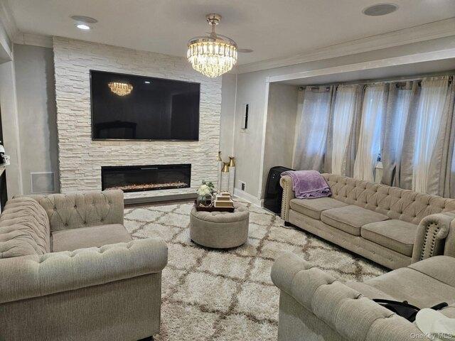 Berkeley Ave, Selden, Home For Rent in Brookhaven - Image 1