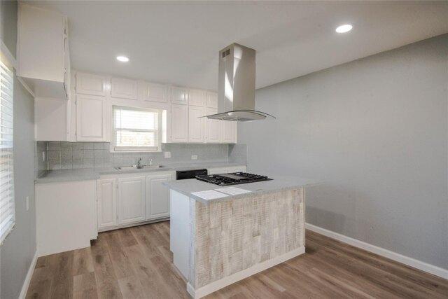 Hensley Dr, Grand Prairie, Home For Rent in Irving - Image 1