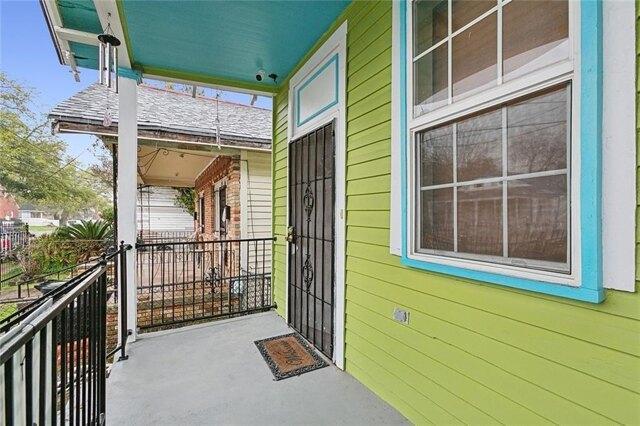 - Hickory St, New Orleans, Home For Rent in Metairie - Image 1
