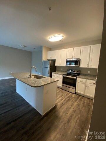 Riverside Dr, Hickory, Home For Rent in Gastonia - Image 1