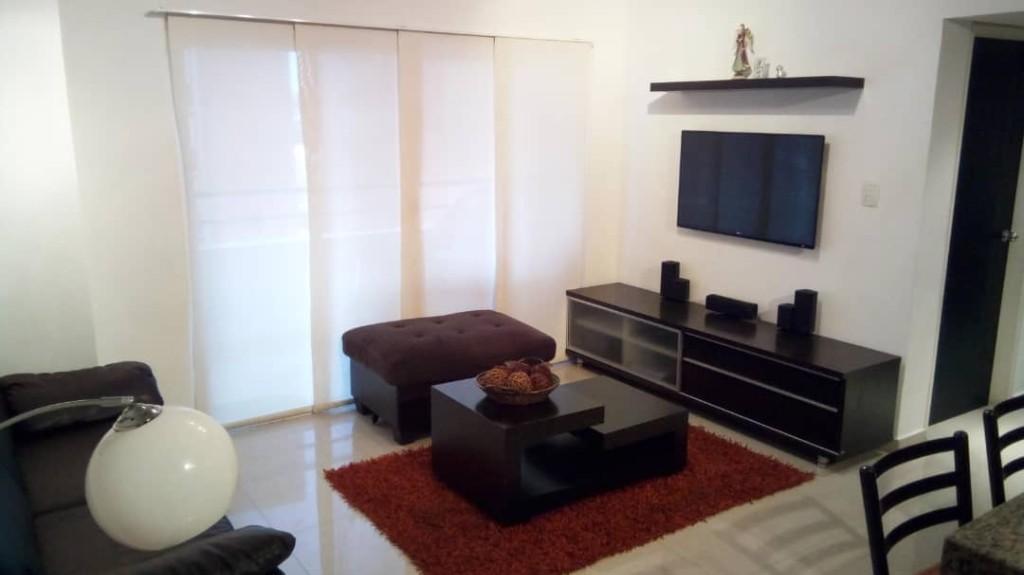 EN VENTA APARTAMENTO EN C.R BAHIA REAL en Venezuela - Imagen 4