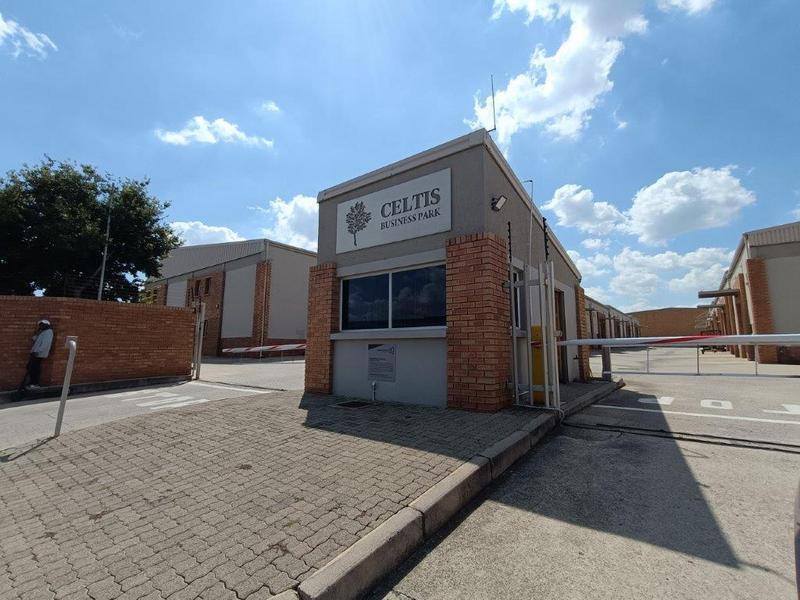 Industrial 2030-ref-18498 for Rent in Stormill, Roodepoort in Randburg - Image 1