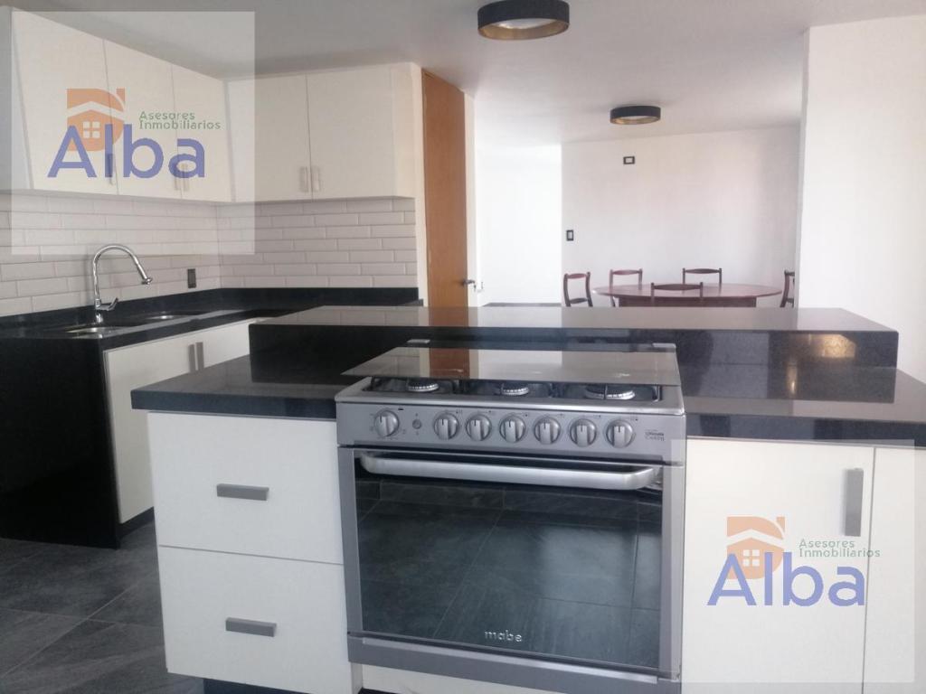 CASA EN RENTA EN TROJES DE KRISTAL en Jesús María - Imagen 1