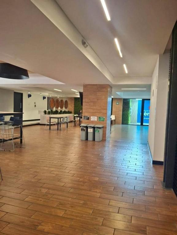 ¡OFICINA NUEVA EN RENTA EN EDIFICIO ASCEND, ZONA 9! en Guatemala - Imagen 3