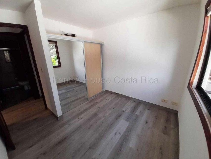 APARTAMENTO EN VENTA EN SANTA ANA en Desamparados - Imagen 4