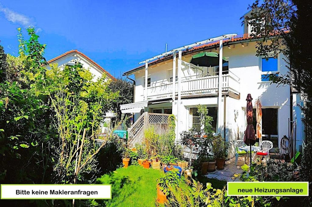 Top Lage, Pilsensee, großes u. gepflegtes Einfamilien-RMH, … in Starnberg - Bild 1