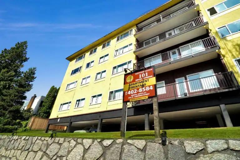 Redwood Manor in New Westminster - Image 1