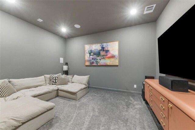 Links, The Colony, Home For Rent in Lewisville - Image 1