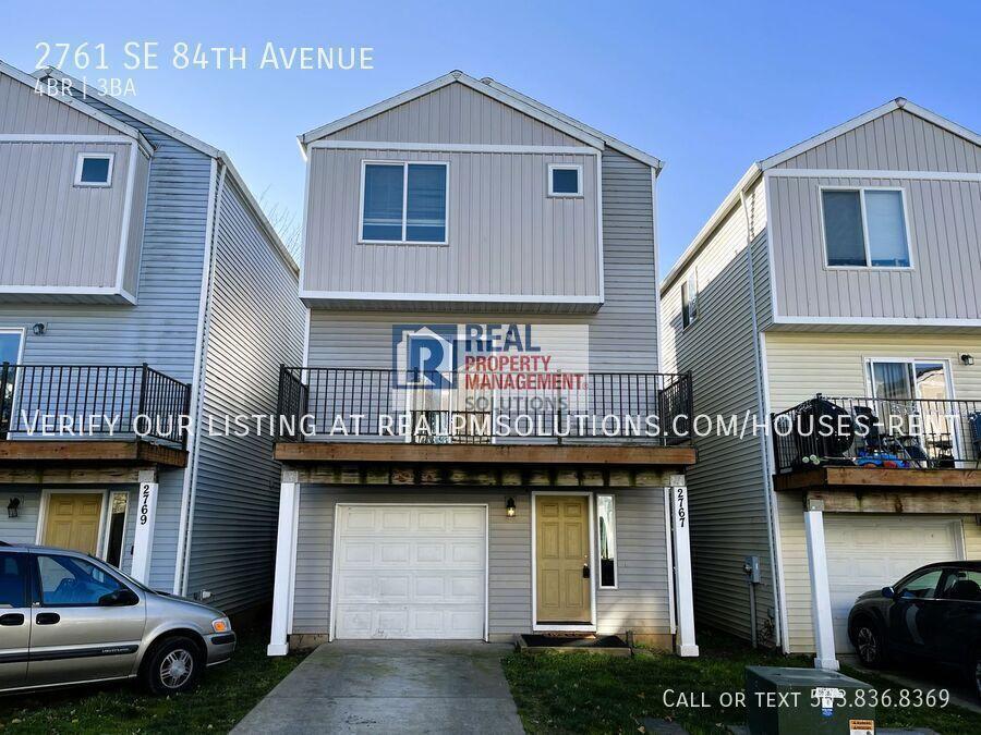 Spacious Home In Powellhurst Gilbert AVAILABLE NOW !! in Gresham - Image 1