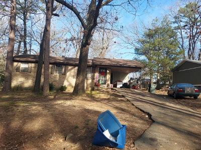 Bay St in Little Rock - Image 1