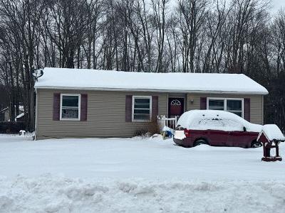Carlin Rd in Scranton - Image 1