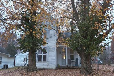 S Mill St in Springfield - Image 1