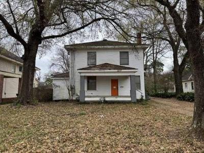 White St in Lafayette - Image 1