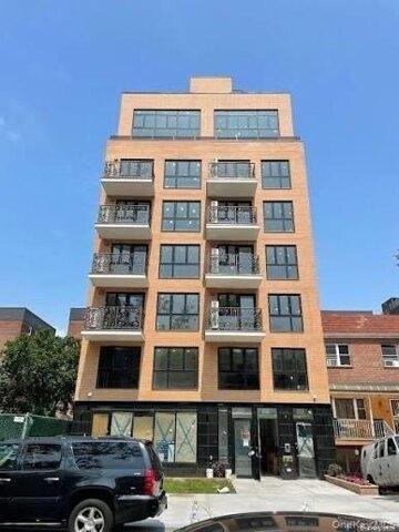 - Th Rd, Forest Hills, Condo For Rent in Queens - Image 1