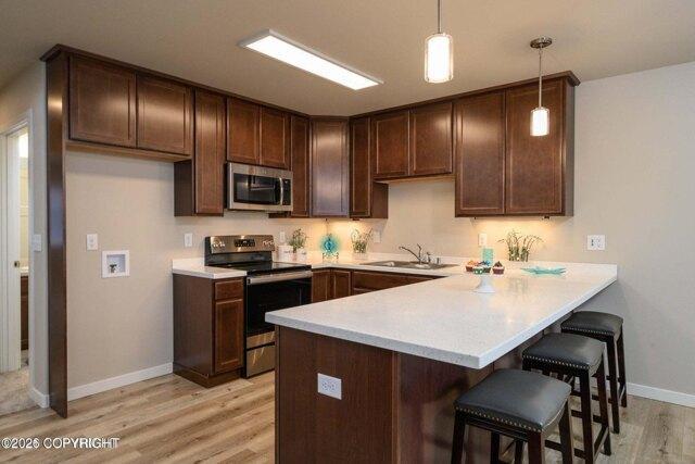 Conquistador Dr Unit B, Eagle River, Condo For Rent in Anchorage - Image 1