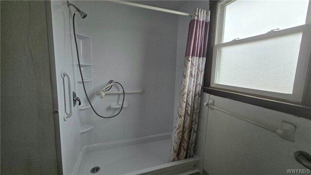 Woodcrest Dr, Amherst, Home For Rent in Cheektowaga - Image 1