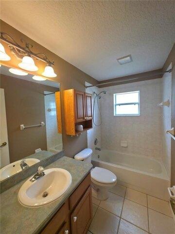 High Pasture Way, Melbourne, Home For Rent in Palm Bay - Image 1