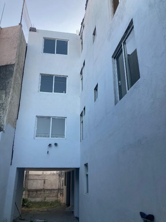 Col. Lindavista, Ticoman y Riobamba, Edificio Productos. en Tacuba - Imagen 3