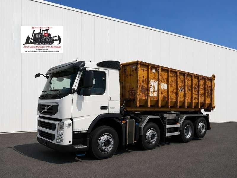 Volvo FM380 8X2R à Saint-Quentin - Photo 1