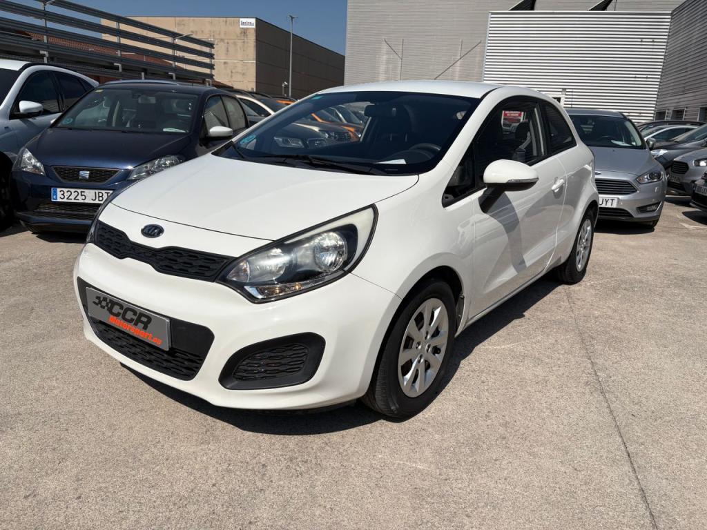 Kia Rio 3p 1.2 CVVT Concept en Granollers - Imagen 1