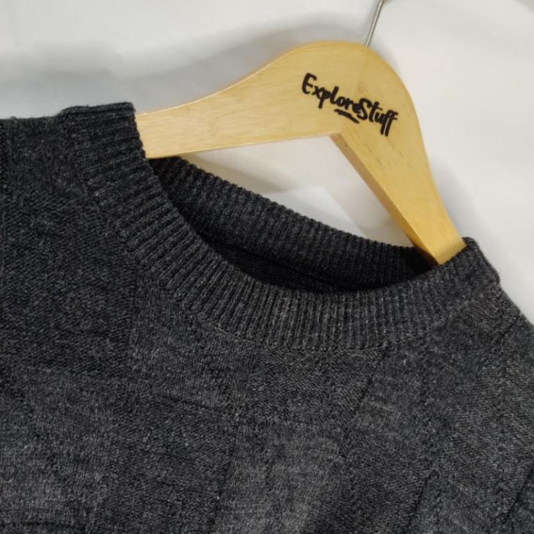 Fila Pattern Men's Sweaters in Pasir Ris - Image 1