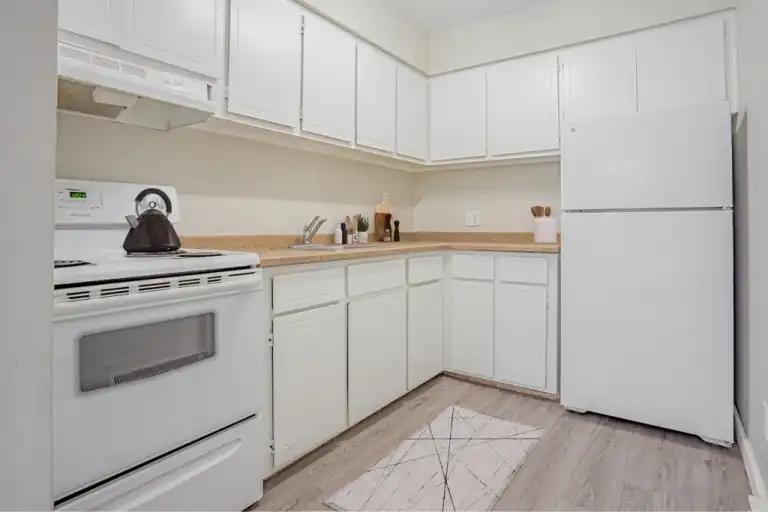 Riverside Residences in Moncton - Image 1