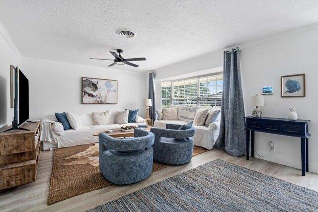 Ne Th Ave, Lighthouse Point, Home For Rent in Boca Raton - Image 1