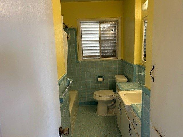 Mackeral St, Galveston, Home For Rent in Galveston - Image 1