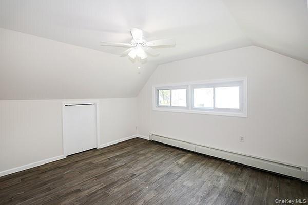 Link Ln, Hicksville, Home For Rent in Levittown - Image 1